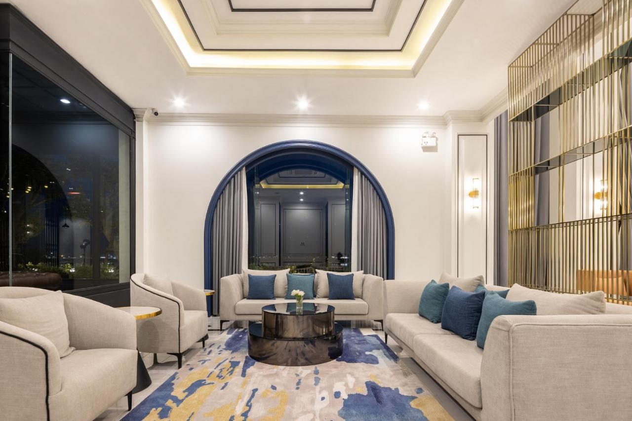 Eastin Hotel Vientiane Laos Exterior foto