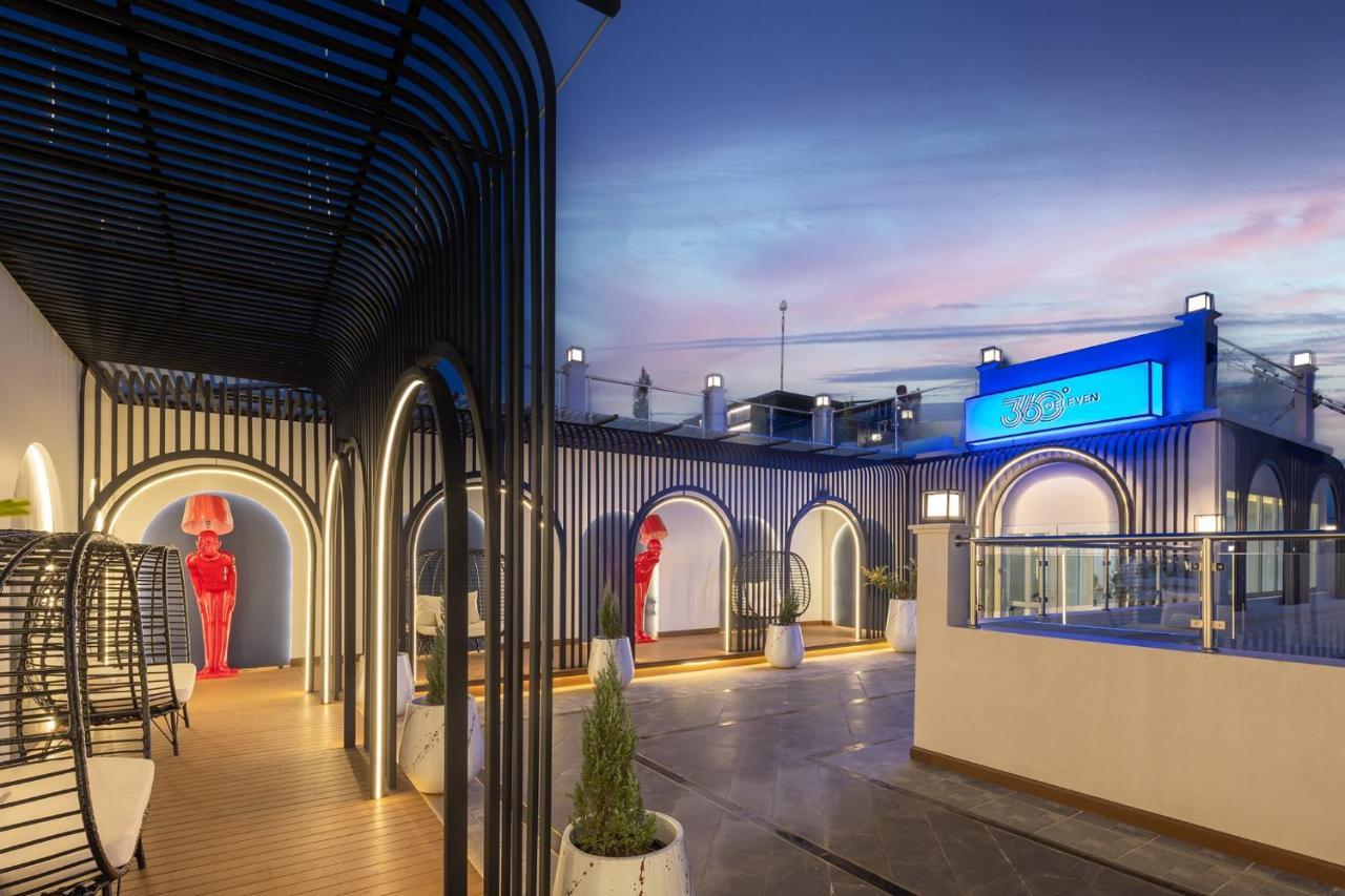 Eastin Hotel Vientiane Laos Exterior foto