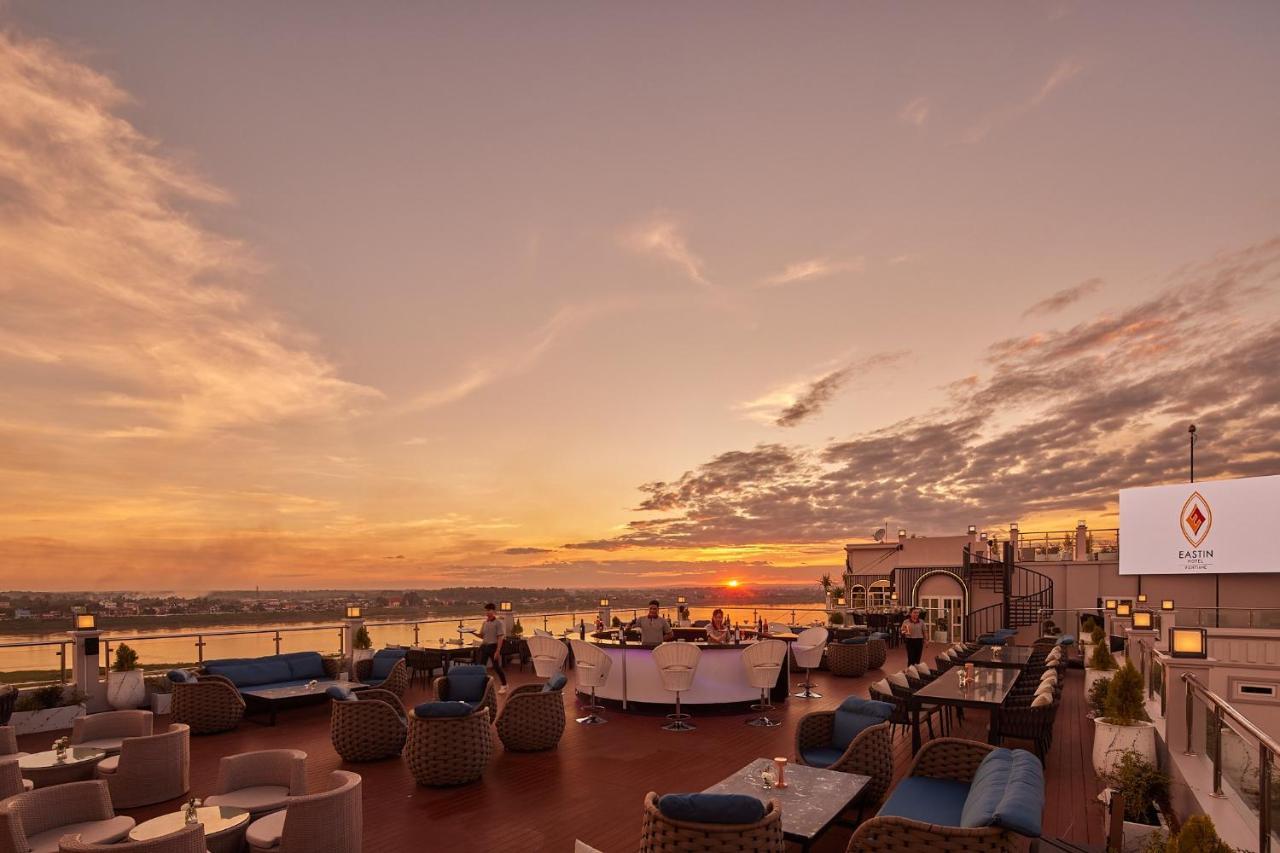 Eastin Hotel Vientiane Laos Exterior foto