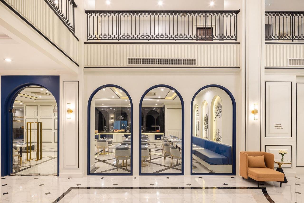 Eastin Hotel Vientiane Laos Exterior foto